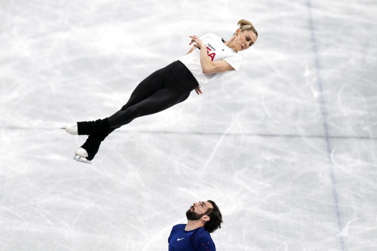 Team event up 1st as Olympic figure skating begins